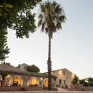 https://agriturismo-baglio-lauria.sicilyhotelsitaly.net